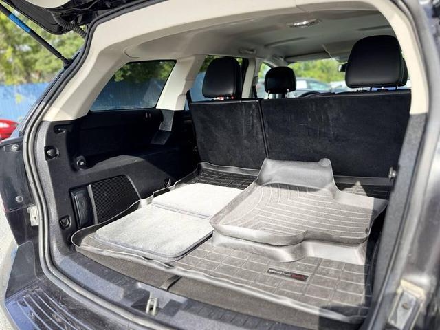 Photo of 2013 Black Dodge Journey
