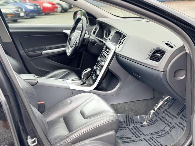 Photo of 2014 Black Volvo S60