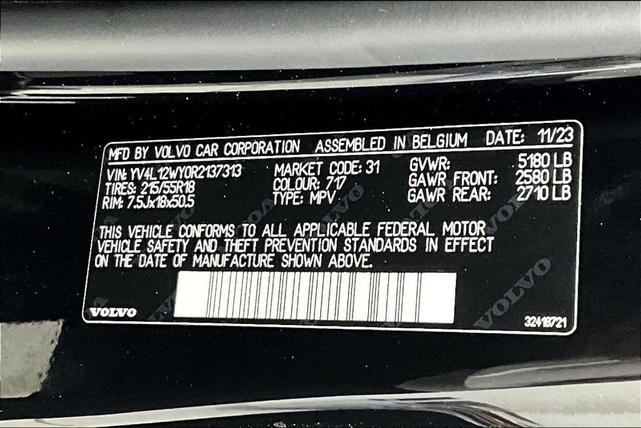 Photo of 2024 Onyx Black Metallic Volvo V60 Cross Country