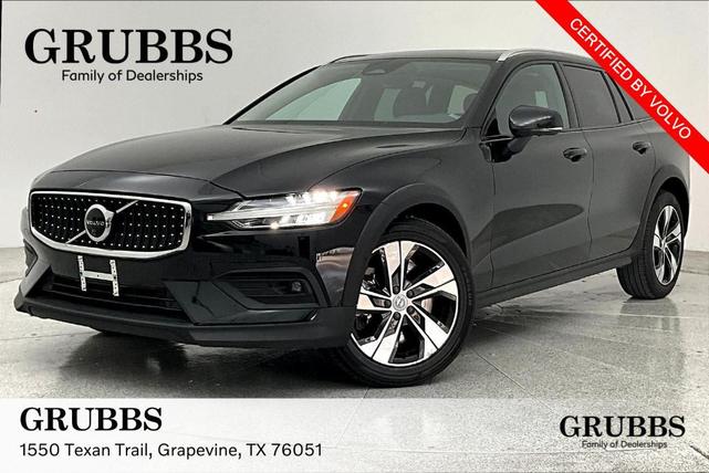 2024 Volvo V60 Cross Country
