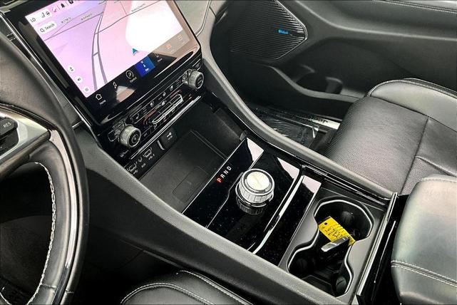 Photo of 2022 Diamond Black Jeep Grand Cherokee