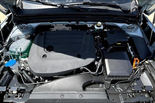 Photo of 2026 Metallic Volvo XC40