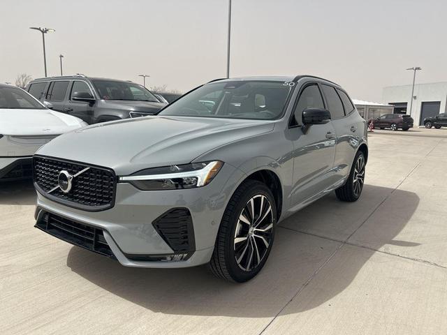 Photo of 2025 Metallic Volvo XC60