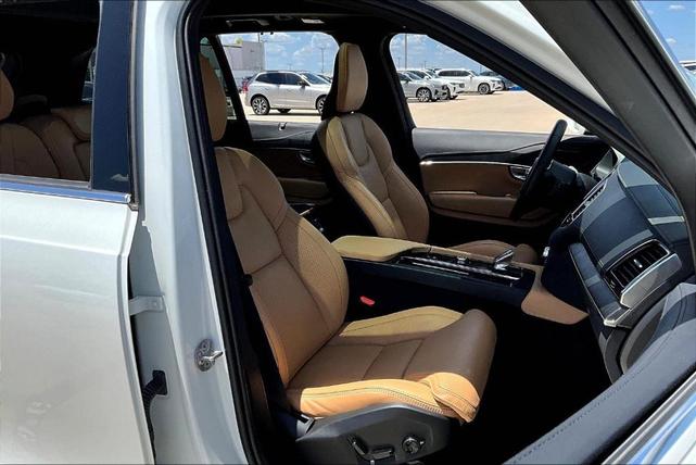 Photo of 2024 Crystal White Metallic Volvo XC90 Recharge Plug-In Hybrid