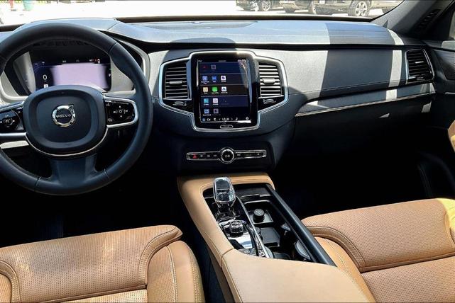 Photo of 2024 Crystal White Metallic Volvo XC90 Recharge Plug-In Hybrid