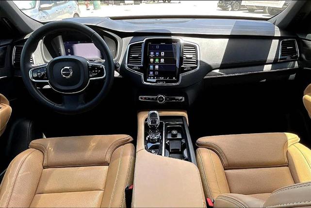 Photo of 2024 Crystal White Metallic Volvo XC90 Recharge Plug-In Hybrid