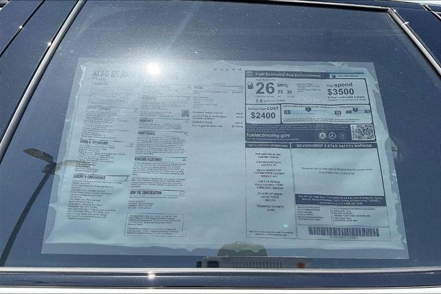 Photo of 2026 Crystal White Metallic Volvo XC60