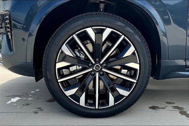 Photo of 2026 Denim Blue Metallic Volvo XC90