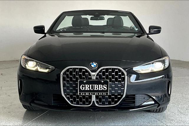 Photo of 2023 Jet Black BMW 430