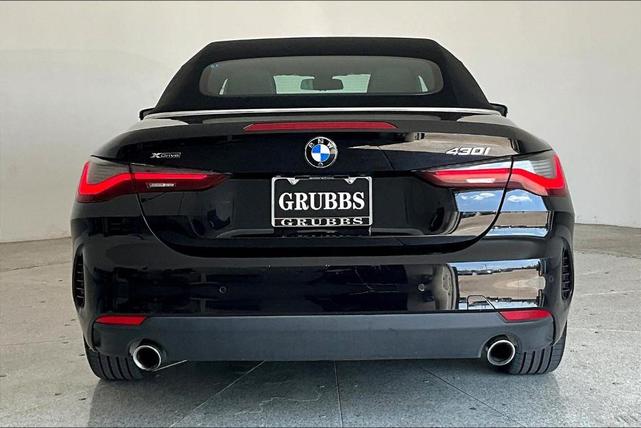 Photo of 2023 Jet Black BMW 430