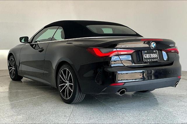 Photo of 2023 Jet Black BMW 430
