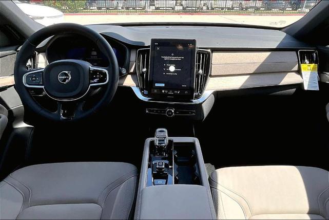 Photo of 2026 Silver Volvo XC90