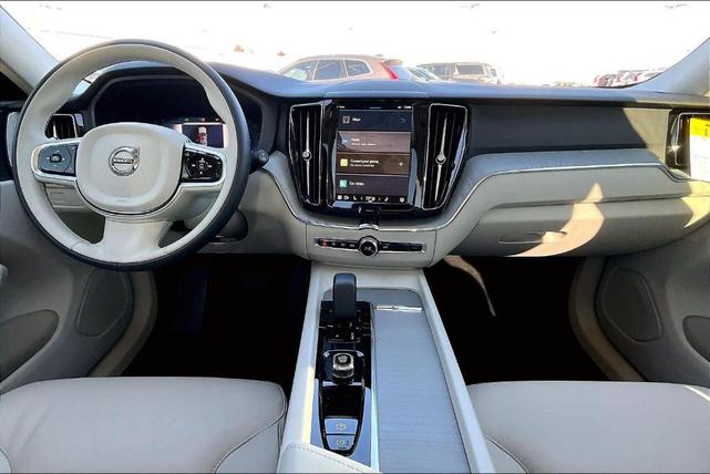 Photo of 2025 Denim Blue Metallic Volvo XC60