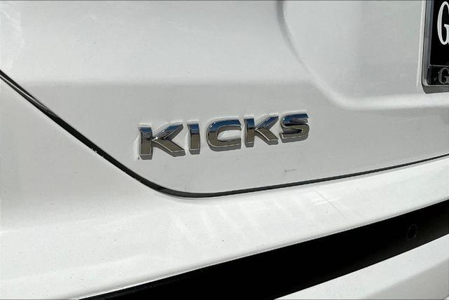 Photo of 2022 Fresh Powder Nissan Kicks