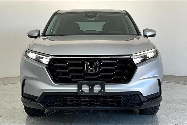 Photo of 2023 Lunar Silver Metallic Honda CR-V