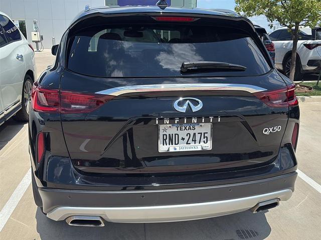 Photo of 2022 Black Obsidian INFINITI QX50