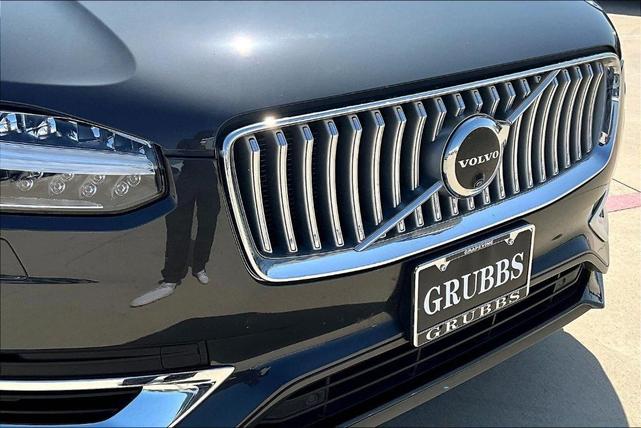Photo of 2024 Platinum Grey Metallic Volvo XC90 Recharge Plug-In Hybrid