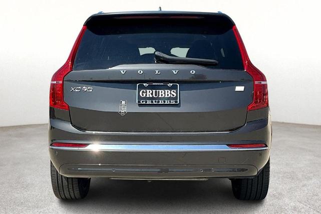 Photo of 2024 Platinum Grey Metallic Volvo XC90 Recharge Plug-In Hybrid