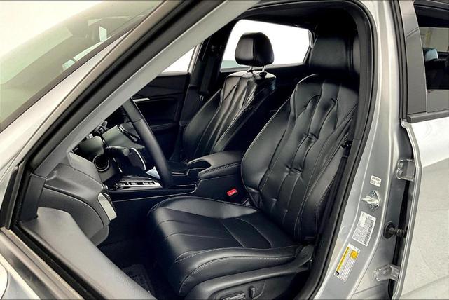 Photo of 2025 Lunar Silver Metallic Acura Integra