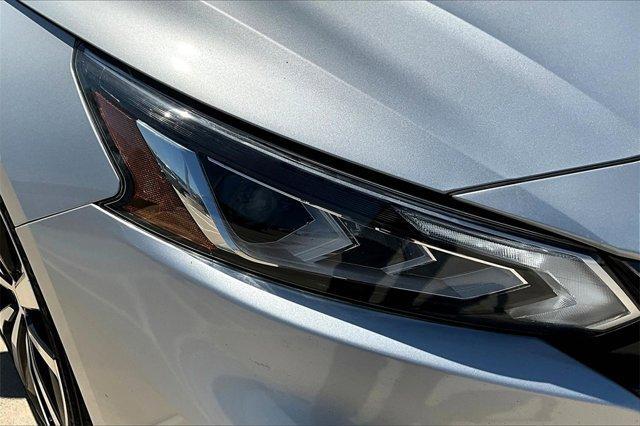 Photo of 2021 Brilliant Silver Metallic Nissan Altima