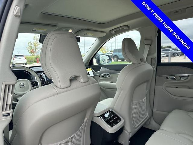 Photo of 2025 Denim Blue Metallic Volvo XC90