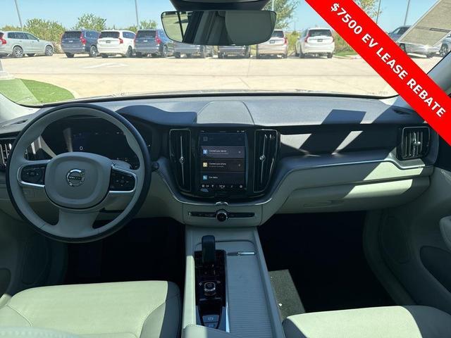 Photo of 2025 Silver Volvo XC60 Plug-In Hybrid