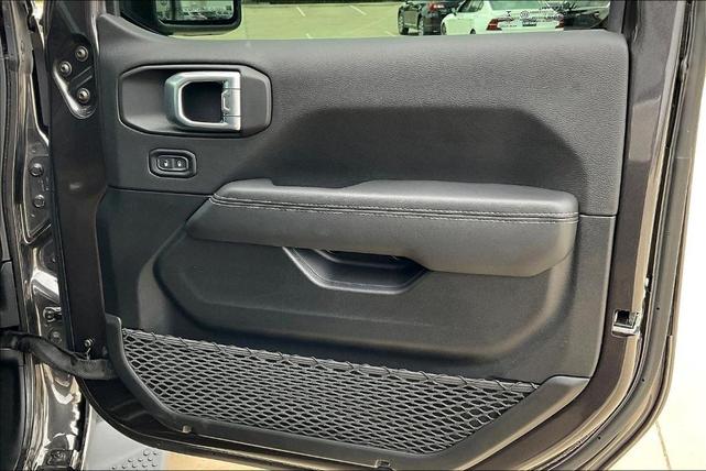 Photo of 2021 Granite Crystal Metallic Jeep Wrangler Unlimited