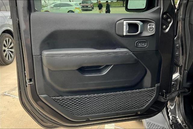 Photo of 2021 Granite Crystal Metallic Jeep Wrangler Unlimited