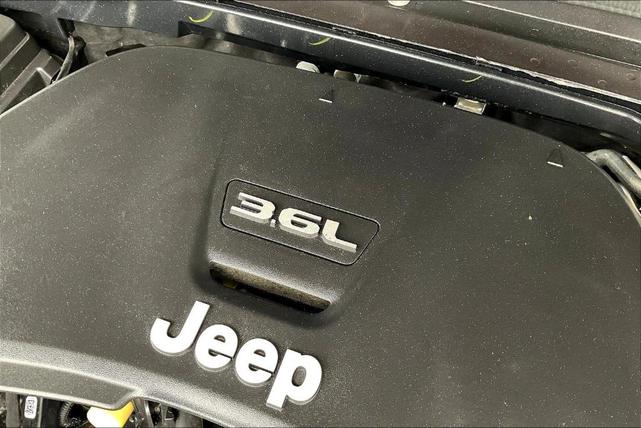 Photo of 2021 Granite Crystal Metallic Jeep Wrangler Unlimited