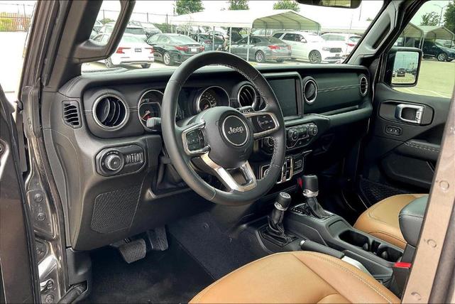 Photo of 2021 Granite Crystal Metallic Jeep Wrangler Unlimited