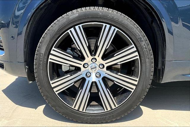 Photo of 2023 Denim Blue Metallic Volvo XC90 Recharge Plug-In Hybrid