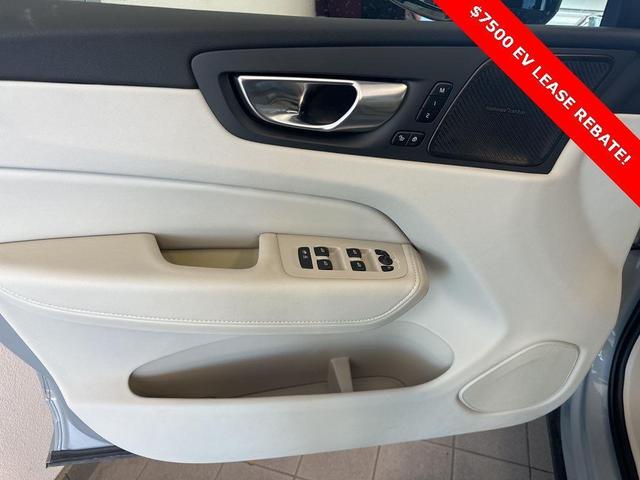 Photo of 2025 Vapour Grey Volvo XC60 Plug-In Hybrid
