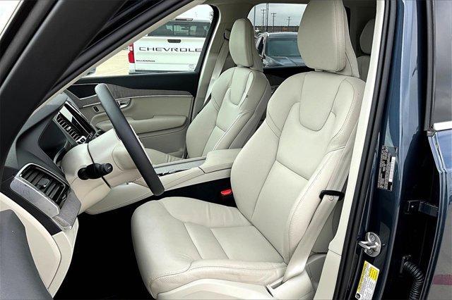 Photo of 2025 Denim Blue Metallic Volvo XC90