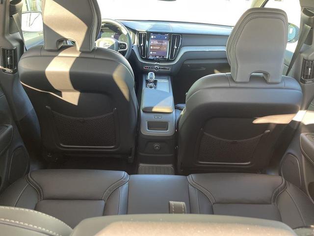 Photo of 2025 Crystal White Volvo XC60 Plug-In Hybrid