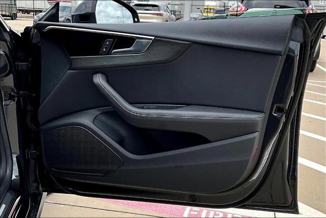 Photo of 2020 Manhattan Gray Metallic Audi A5