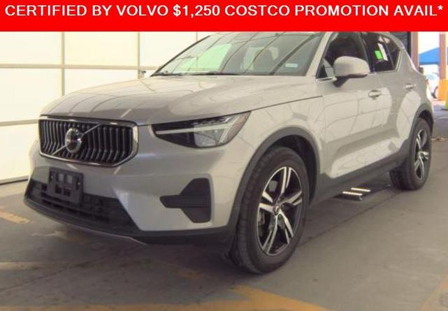 Photo of 2025 Bright Volvo XC40