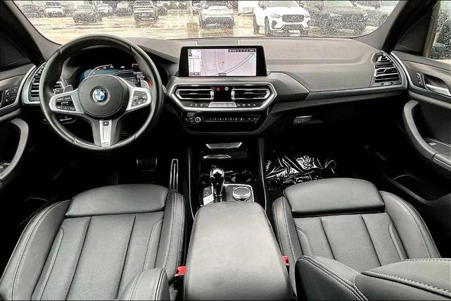 Photo of 2024 Gray BMW X3