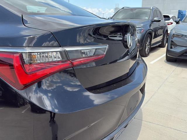 Photo of 2019 Majestic Black Pearl Acura ILX