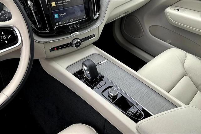 Photo of 2025 Crystal White Metallic Volvo XC60 Plug-In Hybrid