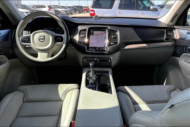 Photo of 2022 Thunder Gray Metallic Volvo XC90