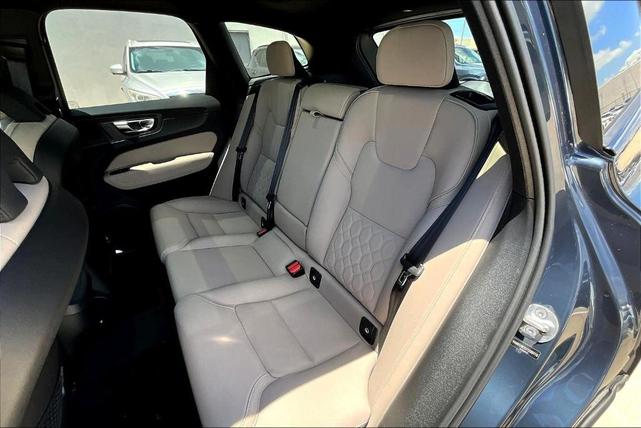 Photo of 2026 Denim Blue Metallic Volvo XC60