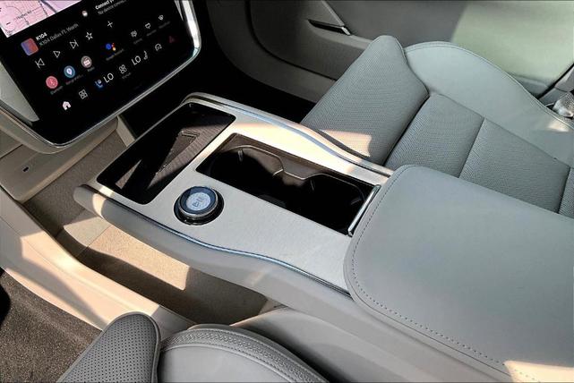 Photo of 2025 Platinum Grey Metallic Volvo EX90
