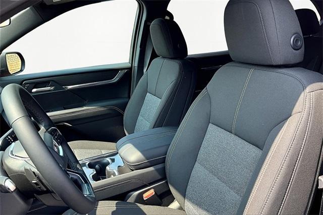 Photo of 2025 Volcanic Red GMC Acadia