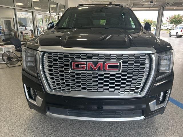 Photo of 2021 Onyx Black GMC Yukon XL