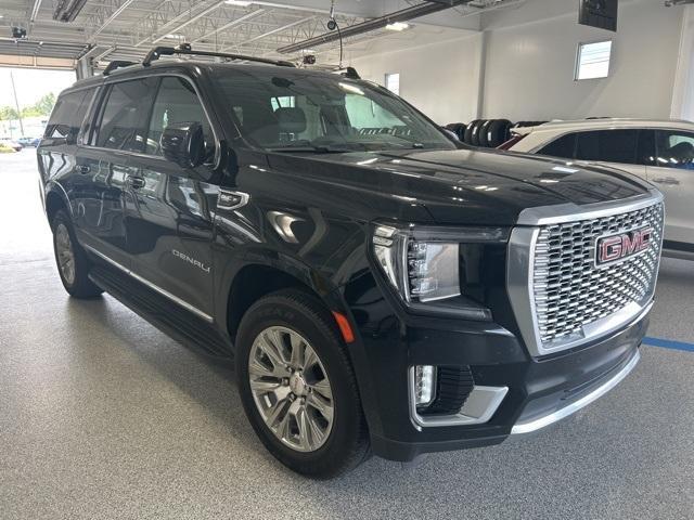 Photo of 2021 Onyx Black GMC Yukon XL