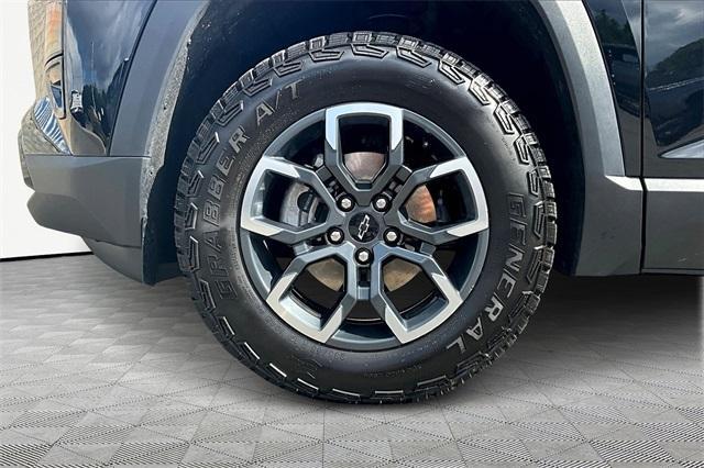 Photo of 2025 Mosaic Black Metallic Chevrolet Equinox