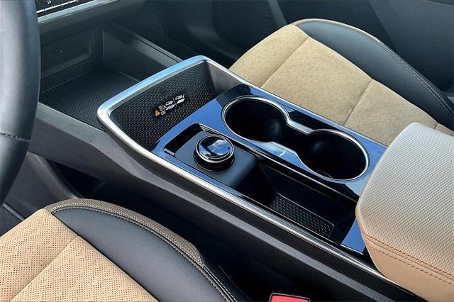 Photo of 2025 Mosaic Black Metallic Chevrolet Equinox