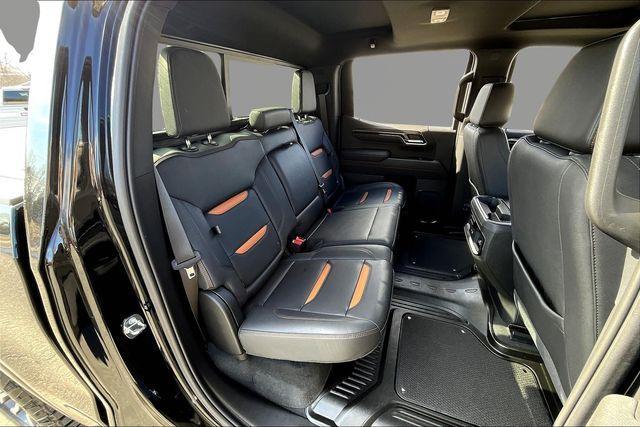 Photo of 2023 Onyx Black GMC Sierra 1500