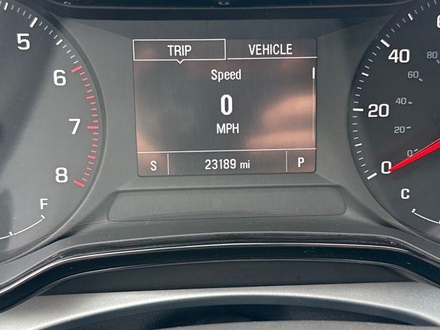 Photo of 2024 Summit White Chevrolet Trax