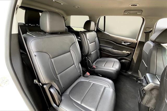 Photo of 2023 Summit White GMC Acadia